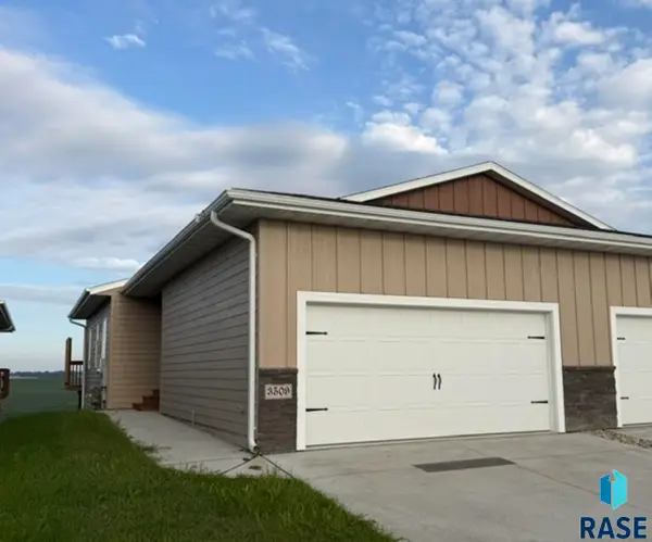 3509 S Heather Ave, Sioux Falls, SD 57106