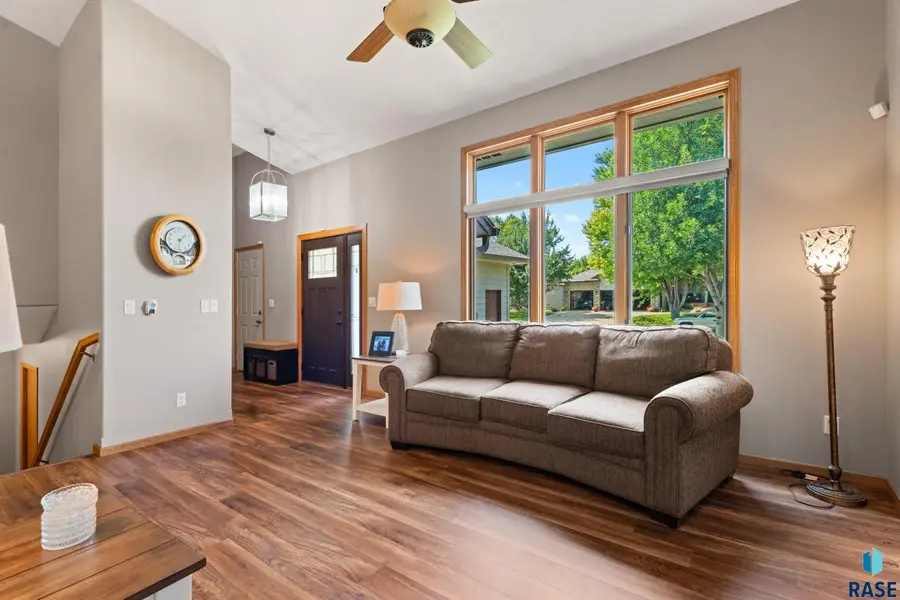 2620 S Rutgers Ave, Sioux Falls, SD 57106 - #3