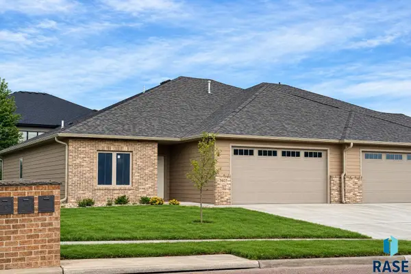 7407 S Grand Arbor Ct, Sioux Falls, SD 57108