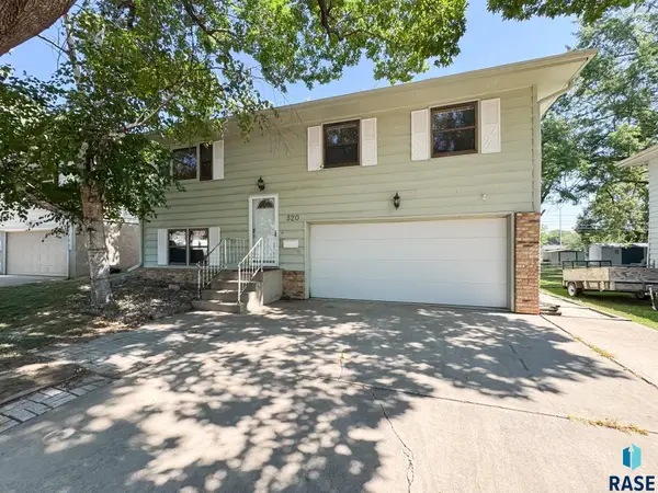 520 S Conklin Ave, Sioux Falls, SD 57103