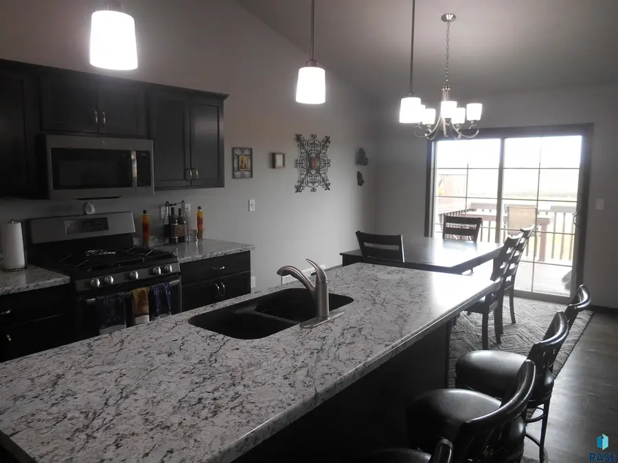 1219 N Lalley Ln, Sioux Falls, SD 57107 - #3