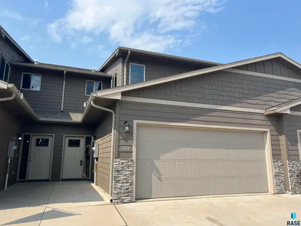 5904 S Bounty Pl, Sioux Falls, SD 57108