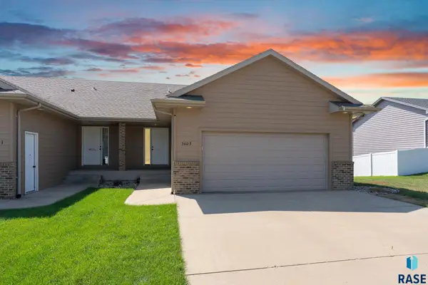 5603 W Bakker Park Dr, Sioux Falls, SD 57106