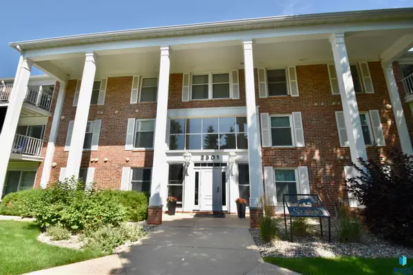 2501 S Kiwanis Ave #201, Sioux Falls, SD 57105
