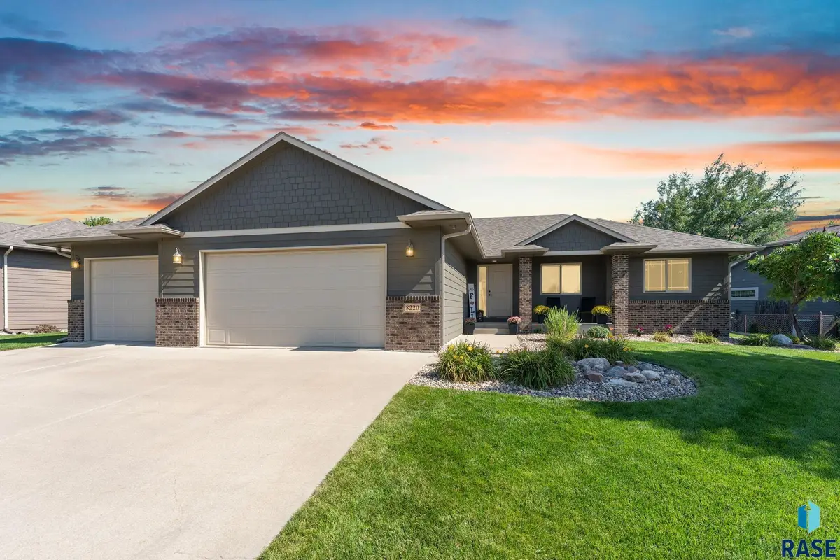 8220 S Grass Creek Dr, Sioux Falls, SD 57108 - #1