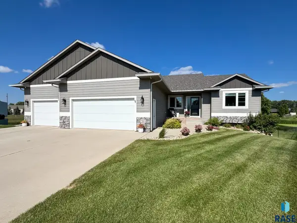 7804 S Brande Park Cir, Sioux Falls, SD 57108