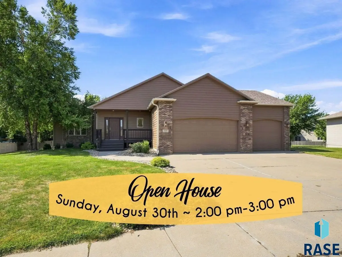 7609 W Stanford Dr, Sioux Falls, SD 57106 - #1