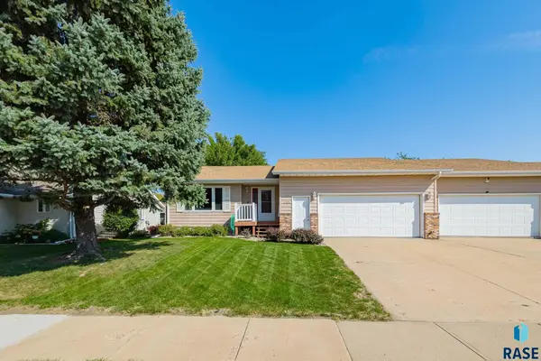 1108 E Jane Ln, Sioux Falls, SD 57108