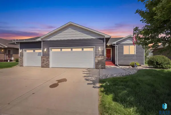 3616 E Brewster St, Sioux Falls, SD 57108