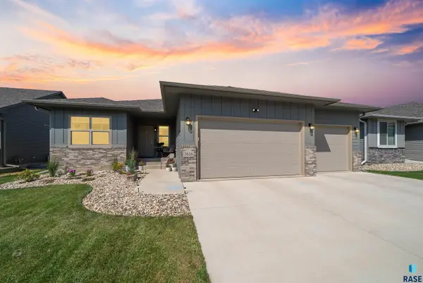 3616 E Sage Grass St, Sioux Falls, SD 57108