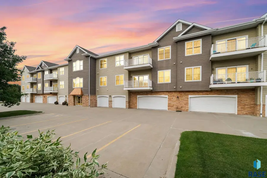 6106 Avalon Ave #204, Sioux Falls, SD 57108 - #2