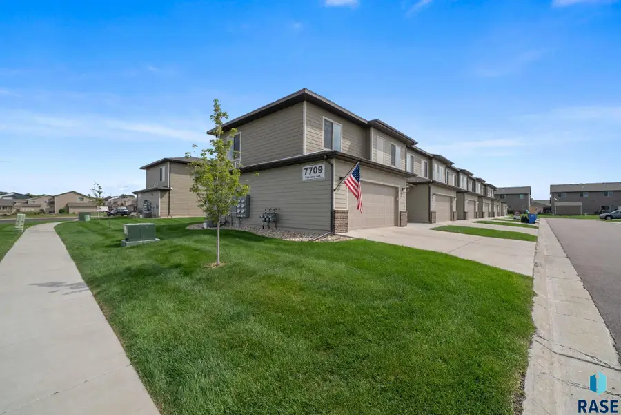 7709 S Townsley Ave #1, Sioux Falls, SD 57108 - #3