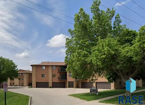 3001 W 33rd St #302, Sioux Falls, SD 57105