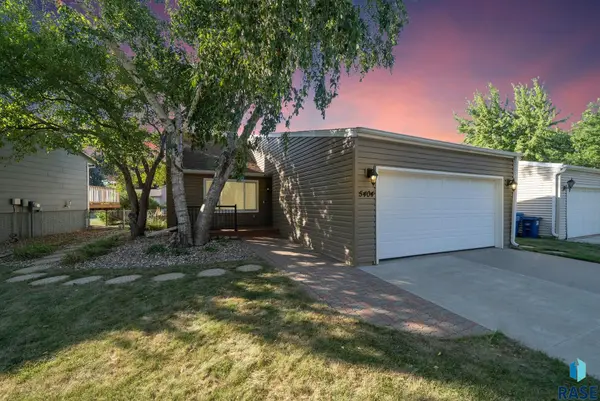5404 W Chelsea Dr, Sioux Falls, SD 57106