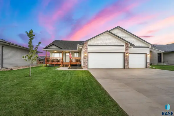 1000 N Juniper St, Lennox, SD 57039