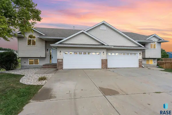 7514 W 58th St, Sioux Falls, SD 57106