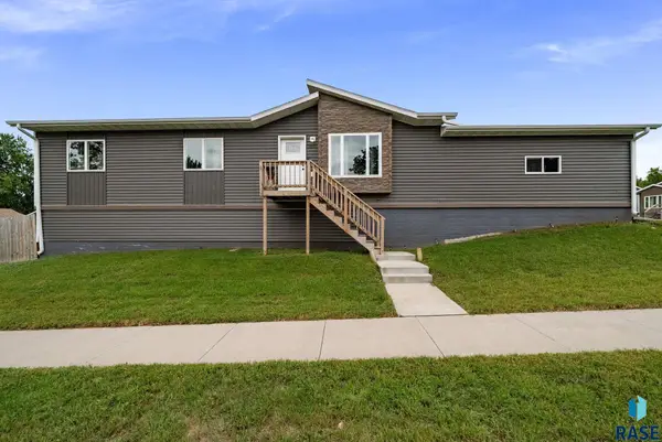 3401 E 13th St, Sioux Falls, SD 57103