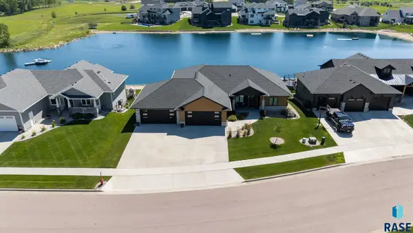 2440 N Alberta Trl, Tea, SD 57064