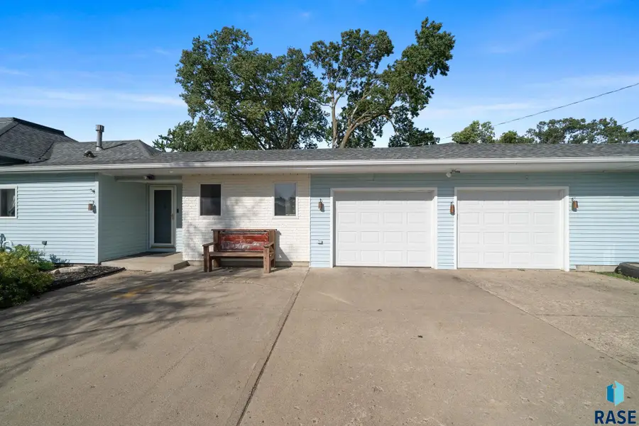 500 Garfield St, Centerville, SD 57014 - #2