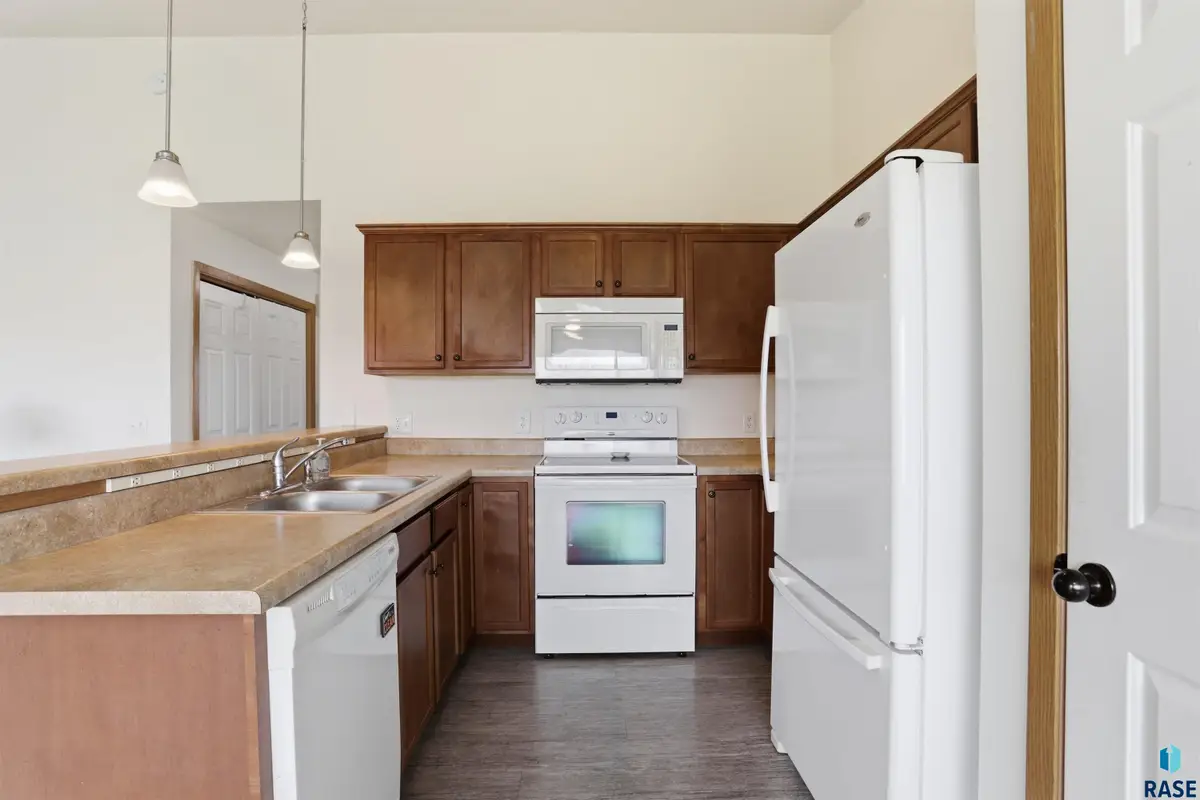4920 S Klein Ave #48, Sioux Falls, SD 57106 - #1