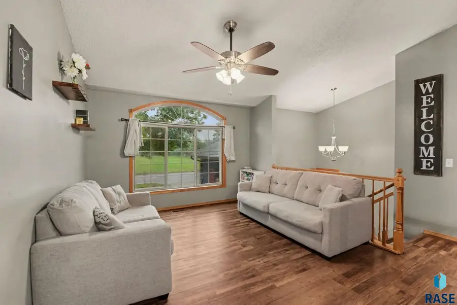 4801 W Mesa Pass, Sioux Falls, SD 57106 - #3