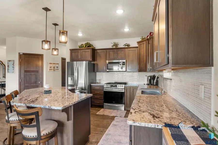 3924 S Faith Ave, Sioux Falls, SD 57110 - #3
