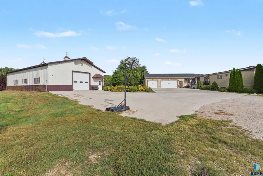 22961 478th Ave, Flandreau, SD 57028 - #2