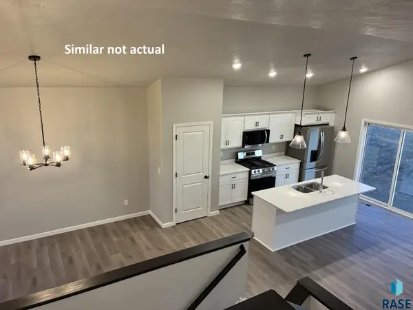 2124 E Alexa St, Brandon, SD 57005