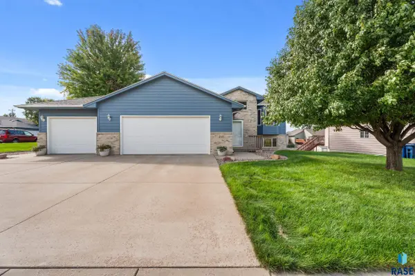 4301 W Kathleen St, Sioux Falls, SD 57107
