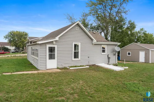 113 S Lincoln St St, Humboldt, SD 57035