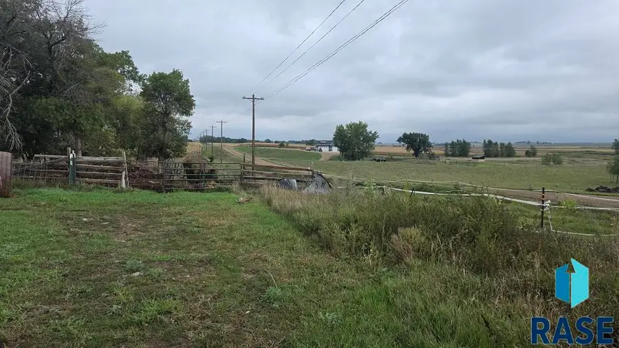 22741 470th Ave, Colman, SD 57017 - #2