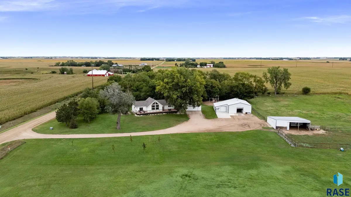 27534 464th Ave, Lennox, SD 57039 - #1