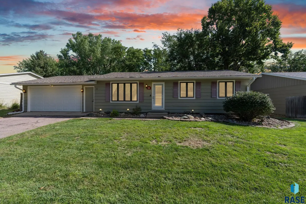 4119 W Mesa Pass, Sioux Falls, SD 57106 - #1