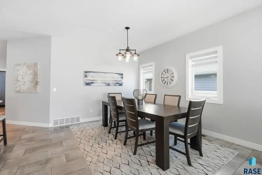 7312 S Audie Ave, Sioux Falls, SD 57108 - #2