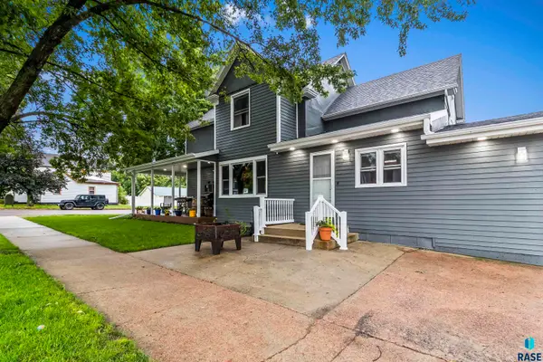 100 W Prospect Ave, Flandreau, SD 57028