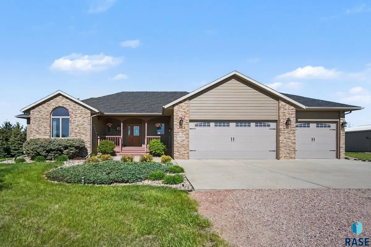 25558 472nd Ave, Renner, SD 57055 - #1