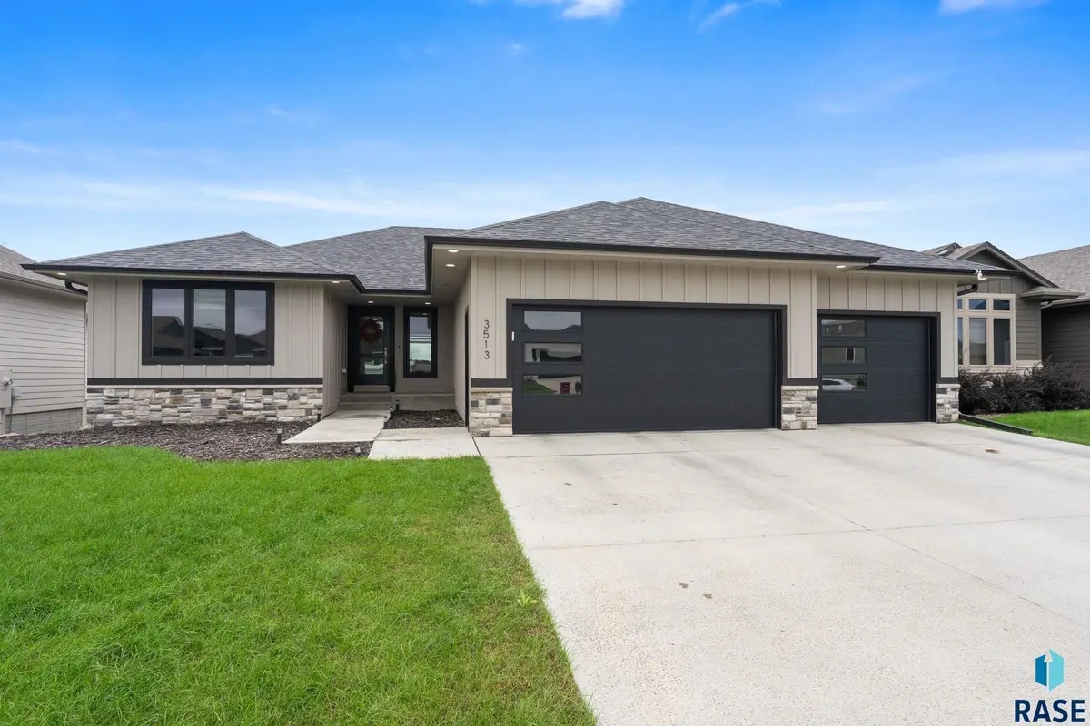 3513 E Sage Grass St, Sioux Falls, SD 57108 - #1