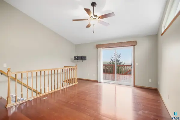7120 W 50th St, Sioux Falls, SD 57106