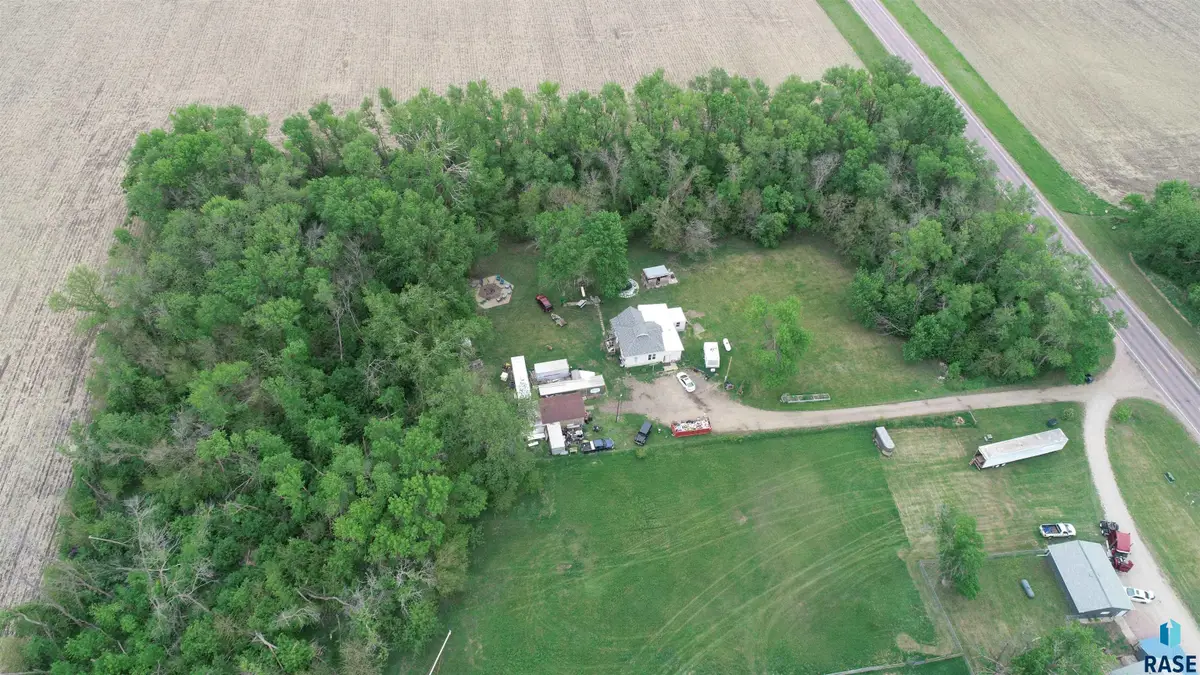30019 471 St, Beresford, SD 57004 - #1