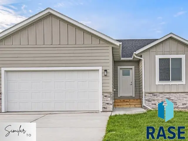 5808 W Cushman St, Sioux Falls, SD 57107 - #1