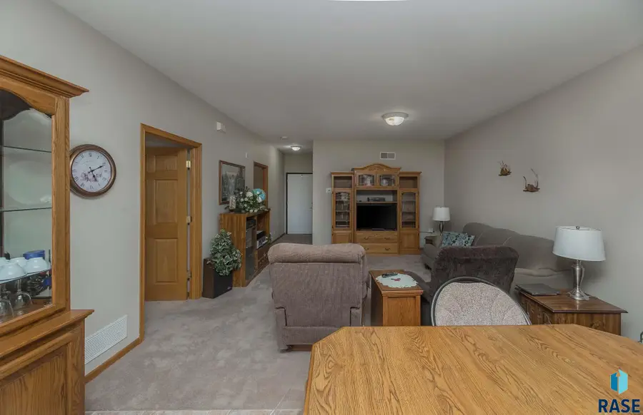 4502 E 49th St #3, Sioux Falls, SD 57110 - #3