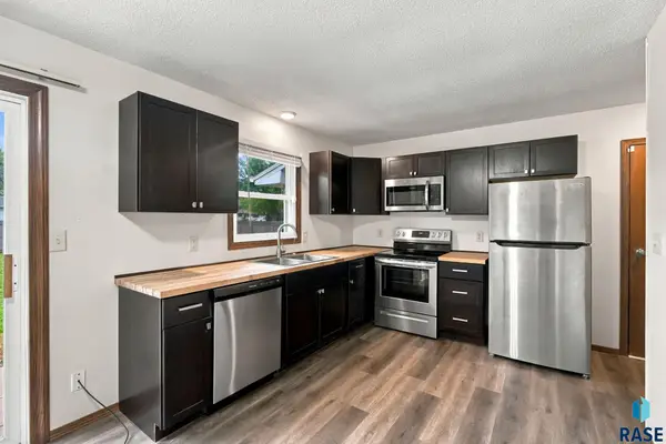 4103 W Mesa Pass, Sioux Falls, SD 57106