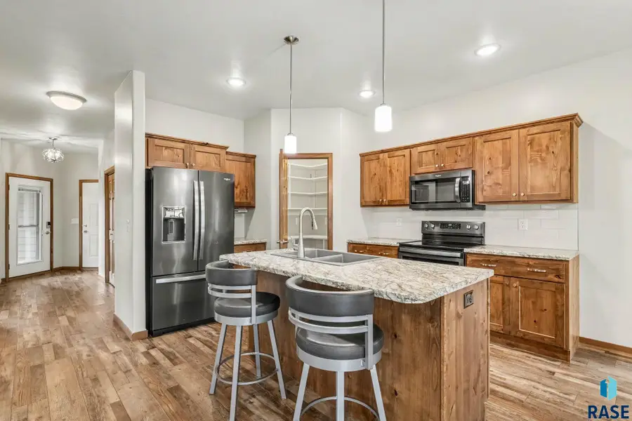 8608 W Dalton St, Sioux Falls, SD 57106 - #3