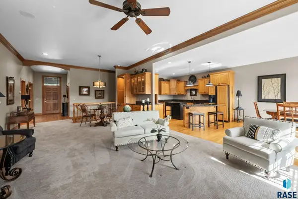 2505 S Big Timber Pl, Sioux Falls, SD 57105