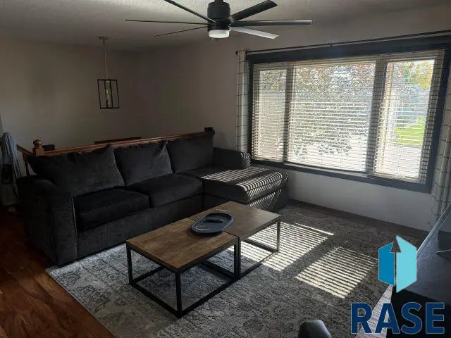 5816 W Nancy St, Sioux Falls, SD 57106 - #2