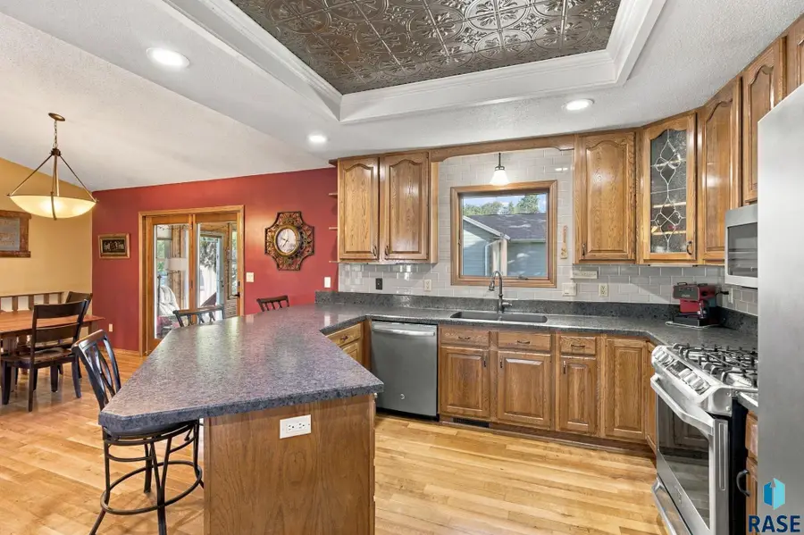 3304 E Marson Dr, Sioux Falls, SD 57103 - #2