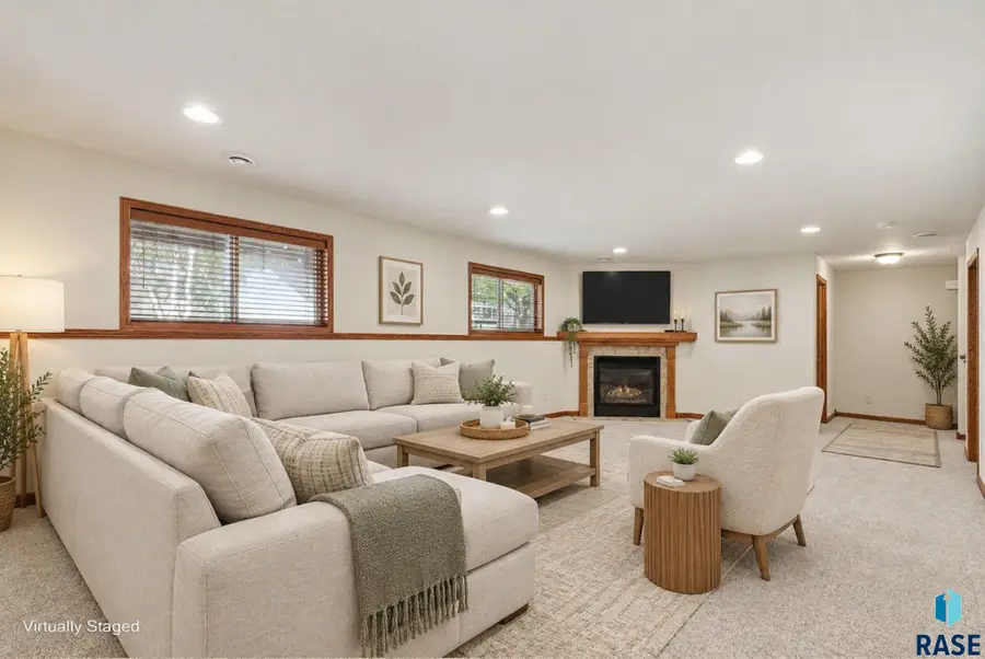 4112 W 89th St, Sioux Falls, SD 57108 - #2