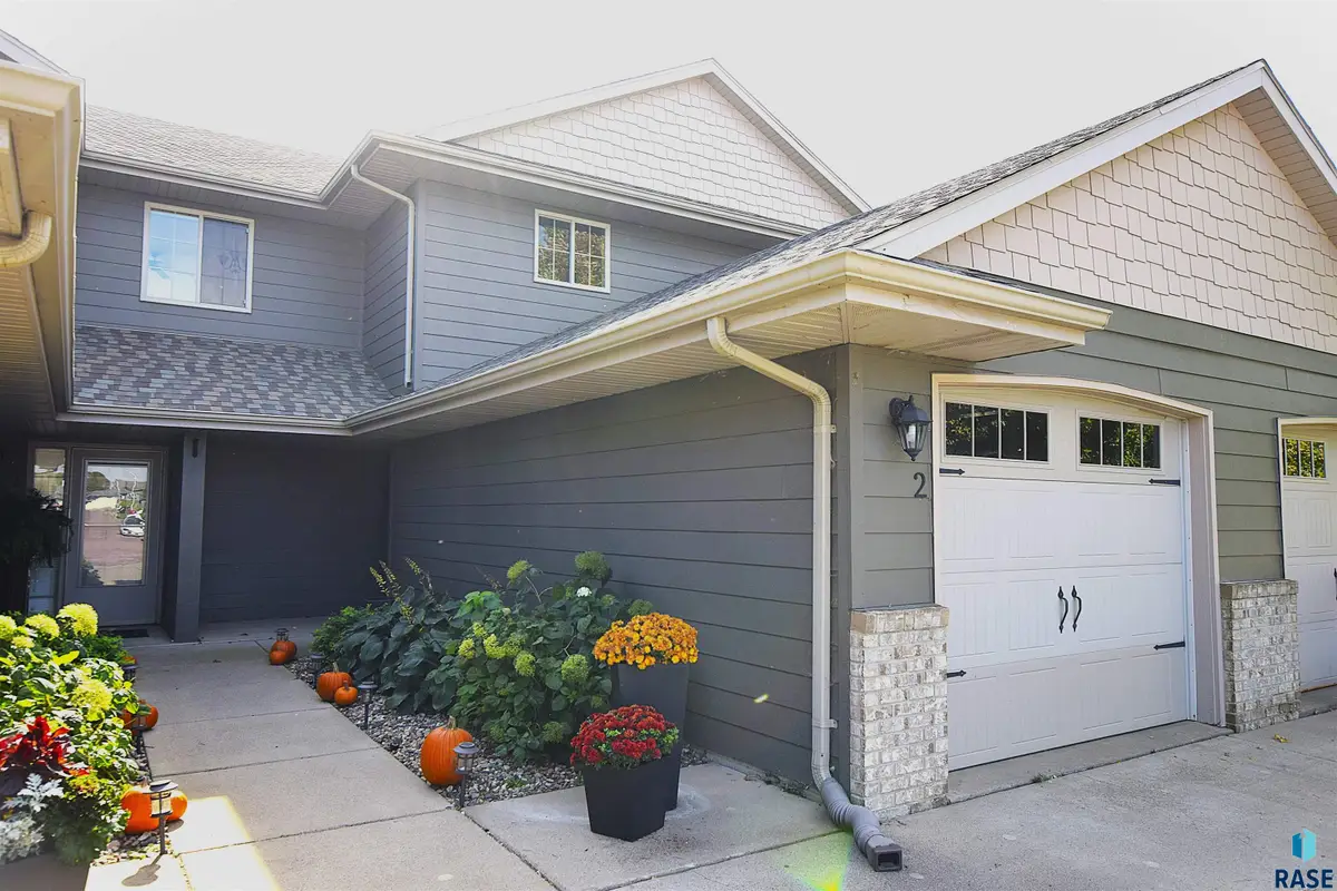 8901 W 32nd St #2, Sioux Falls, SD 57106 - #1