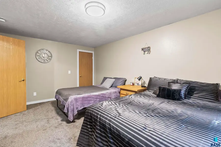 204 N Steven St, Worthing, SD 57077 - #2