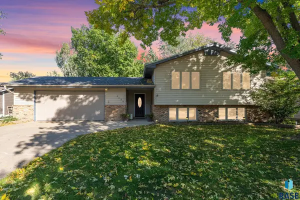 4100 S Cathy Ave, Sioux Falls, SD 57106